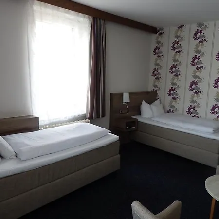 Rheinischer Hof Отель 3*