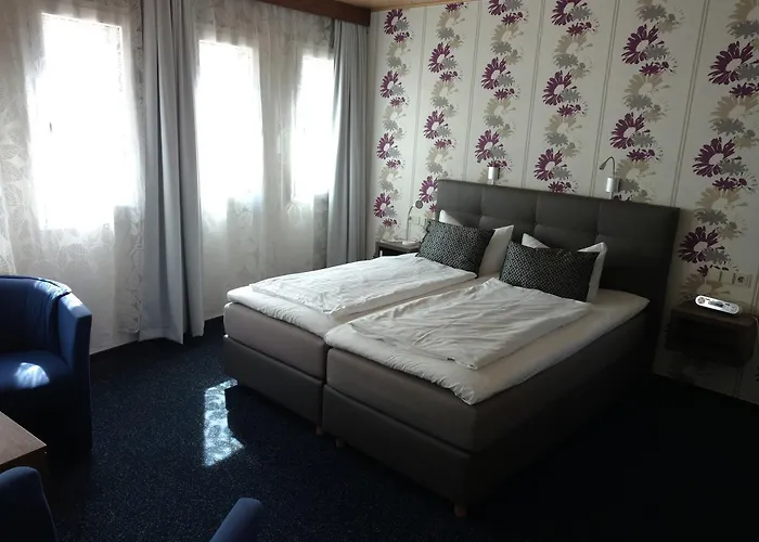 Rheinischer Hof Hotel 3*